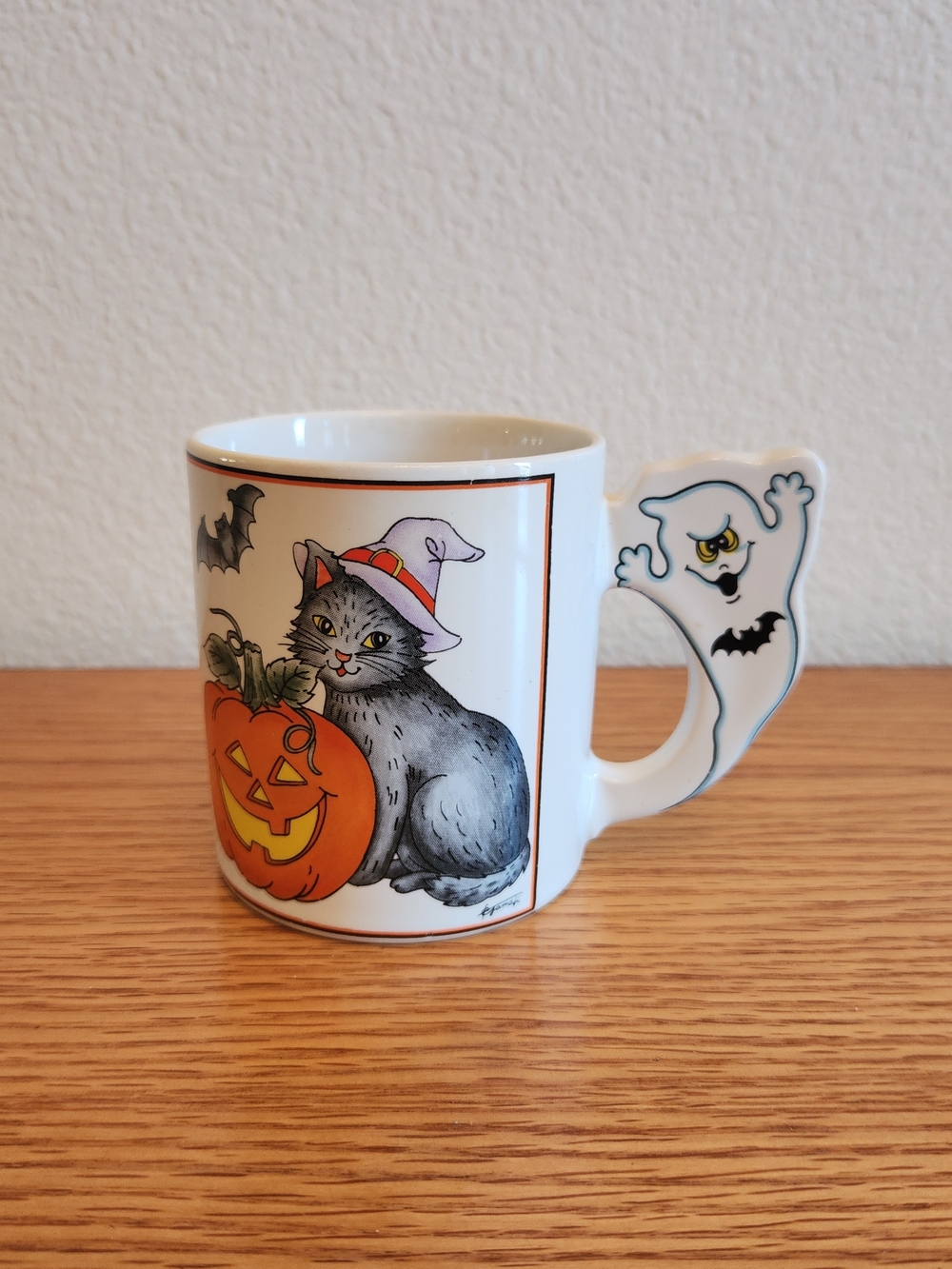 Vintage Halloween Cat & Ghost Ceramic Mug - Made In Japan - Picture 1 of 8